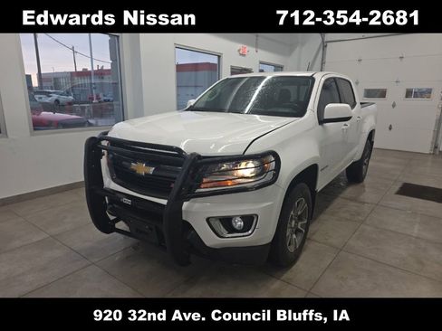 Used 2019 Chevrolet Colorado Z71 image 1
