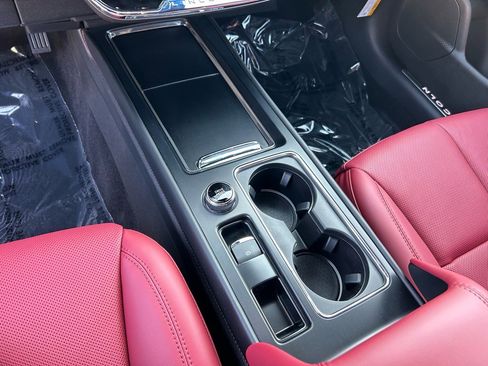 Used 2024 Lincoln Corsair Grand Touring w/ Equipment Group 301A image 24