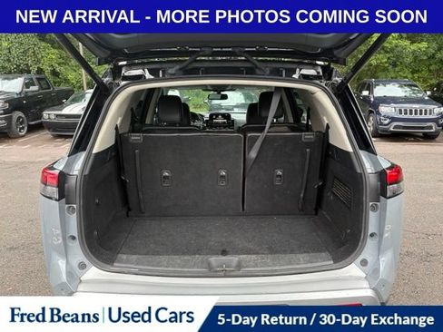 Used 2022 Nissan Pathfinder SL w/ SL Premium Package AWD/4WD image 9
