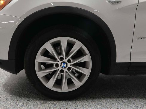 Used 2017 BMW X3 xDrive28i image 5