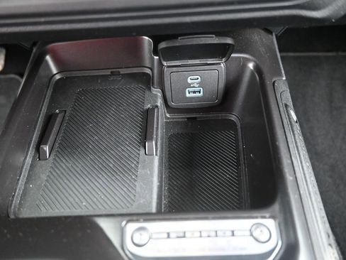 Used 2025 Ford Bronco Outer Banks image 17