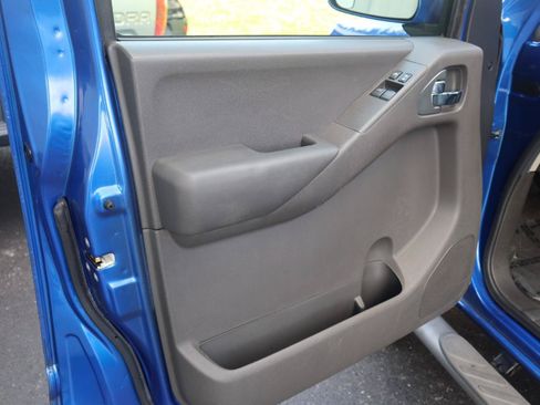 Used 2013 Nissan Frontier PRO-4X AWD/4WD image 52