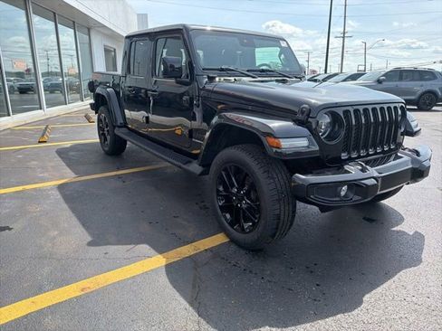 Used 2022 Jeep Gladiator Overland AWD/4WD image 8