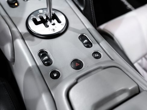 Used 2005 Lamborghini Murcielago Coupe image 19