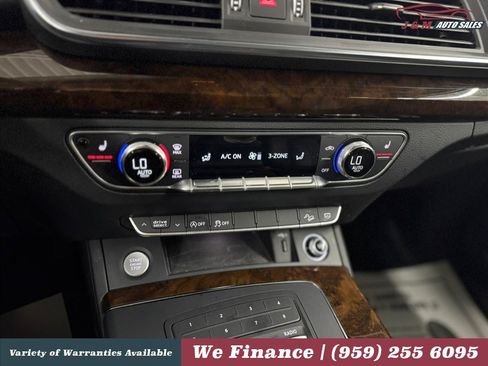 Used 2019 Audi Q5 2.0T Premium AWD/4WD image 20
