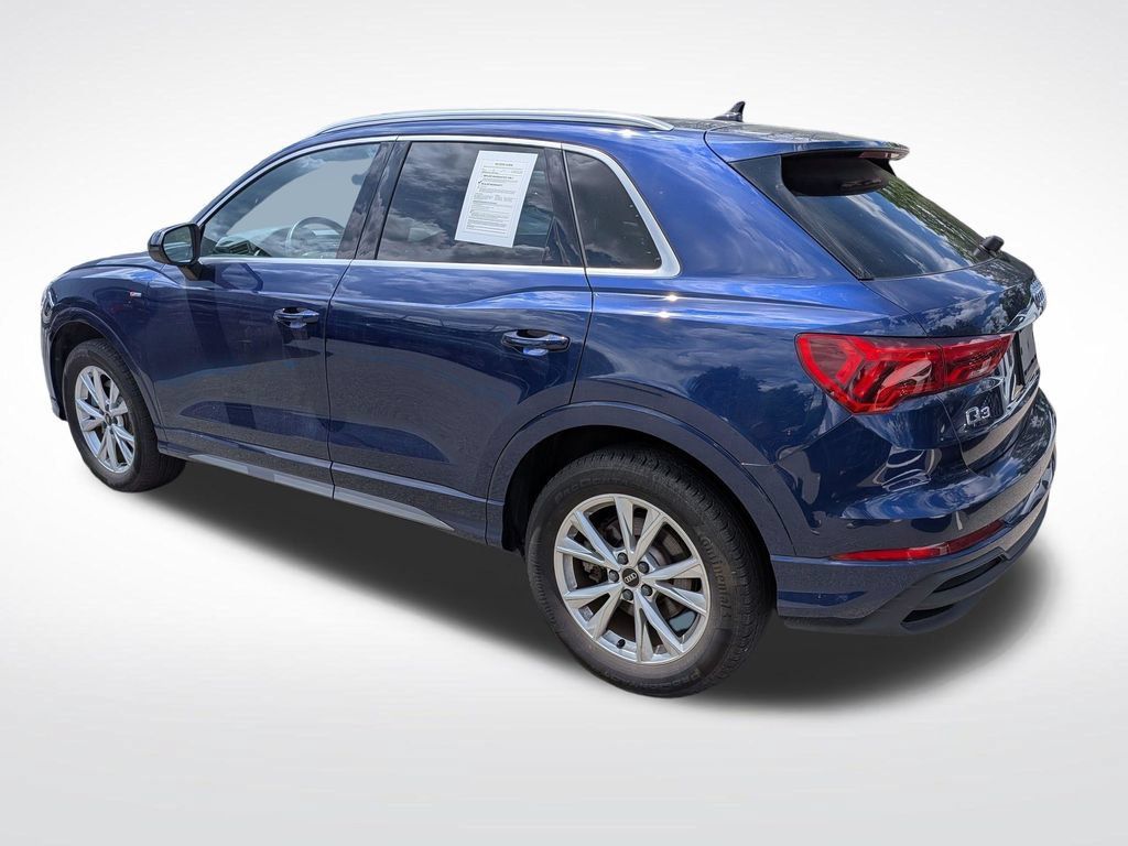 Used 2023 Audi Q3 2.0T Premium Plus w/ Premium Plus Package AWD/4WD image 6