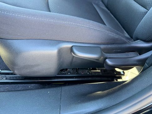 Used 2022 Chevrolet Malibu LS FWD image 13