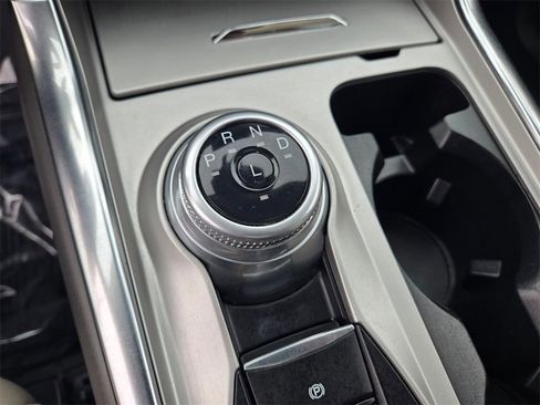 Used 2022 Ford Explorer Platinum w/ Equipment Group 601A image 20