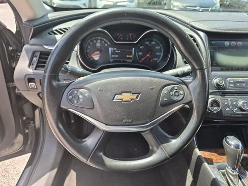 Used 2015 Chevrolet Impala LTZ FWD image 12