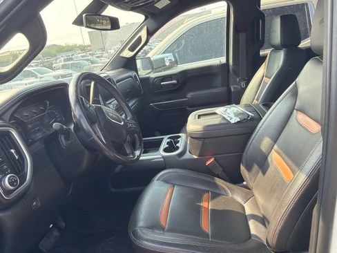 Used 2019 GMC Sierra 1500 AT4 w/ Driver Alert Package I AWD/4WD image 13