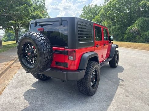 Used 2015 Jeep Wrangler Unlimited Sport w/ Quick Order Package 24S AWD/4WD image 8