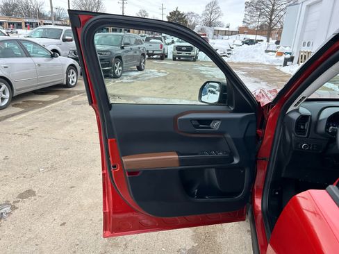 Used 2022 Ford Bronco Sport Outer Banks w/ Tech Package image 20