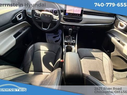 Used 2024 Jeep Compass Limited w/ Elite Group AWD/4WD image 10