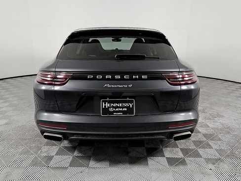 Used 2018 Porsche Panamera 4 AWD/4WD image 5
