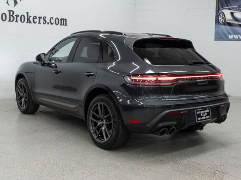 Used 2023 Porsche Macan Turbo image 37