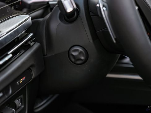 Used 2026 Cadillac Escalade V w/ LPO, Floor Liner Package image 42