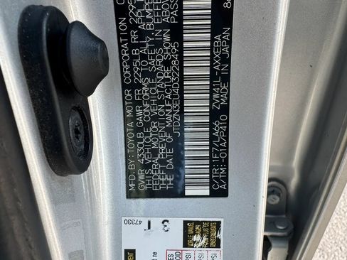 Used 2013 Toyota Prius V Five FWD image 18
