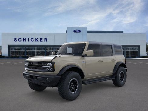 New 2025 Ford Bronco Outer Banks w/ Sasquatch Package AWD/4WD image 1