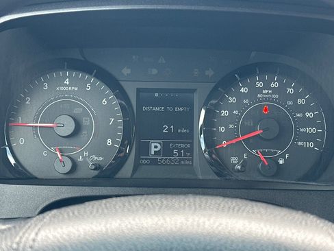 Certified 2016 Toyota Sienna LE image 24