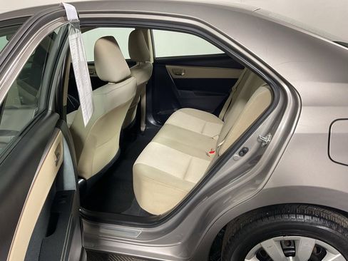 Used 2014 Toyota Corolla L image 29