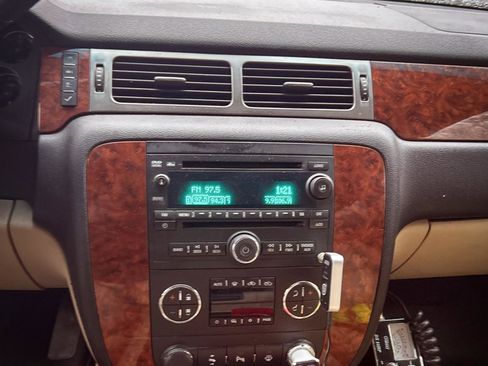 Used 2007 Chevrolet Silverado 2500 LTZ w/ Safety Package image 20