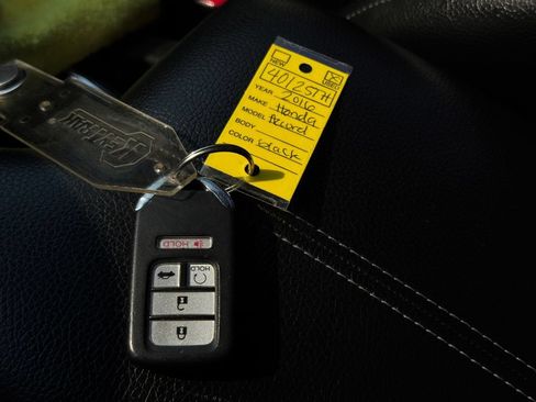 Used 2016 Honda Accord Touring image 33