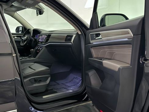 Used 2022 Volkswagen Atlas SEL AWD/4WD image 26