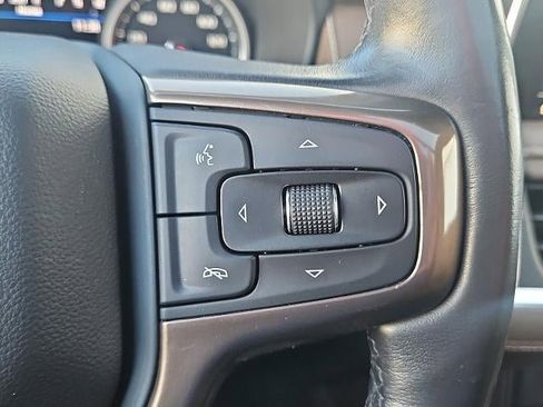 Used 2021 Chevrolet Suburban High Country image 32