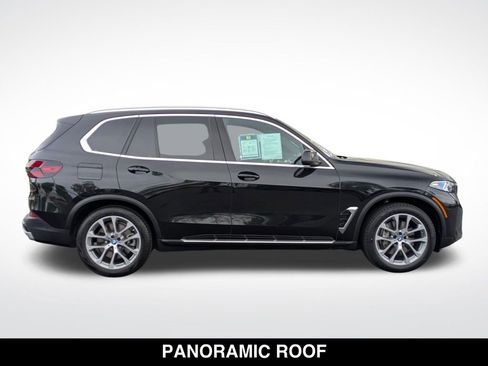 Used 2025 BMW X5 xDrive50e AWD/4WD image 6