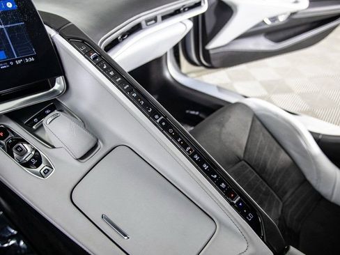 Used 2023 Chevrolet Corvette Stingray Premium Cpe w/ Battery Protection Package image 27