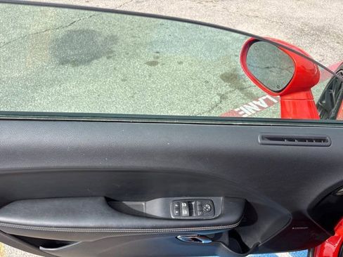 Used 2016 Dodge Challenger SRT Hellcat image 16