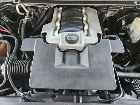 Used 2016 Cadillac Escalade Premium AWD/4WD image 34