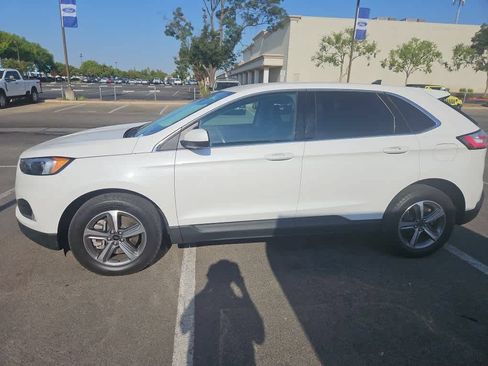 Used 2023 Ford Edge SEL AWD/4WD image 4