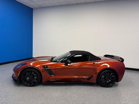 Used 2016 Chevrolet Corvette Z06 w/ 3LZ Preferred Equipment Group RWD image 7