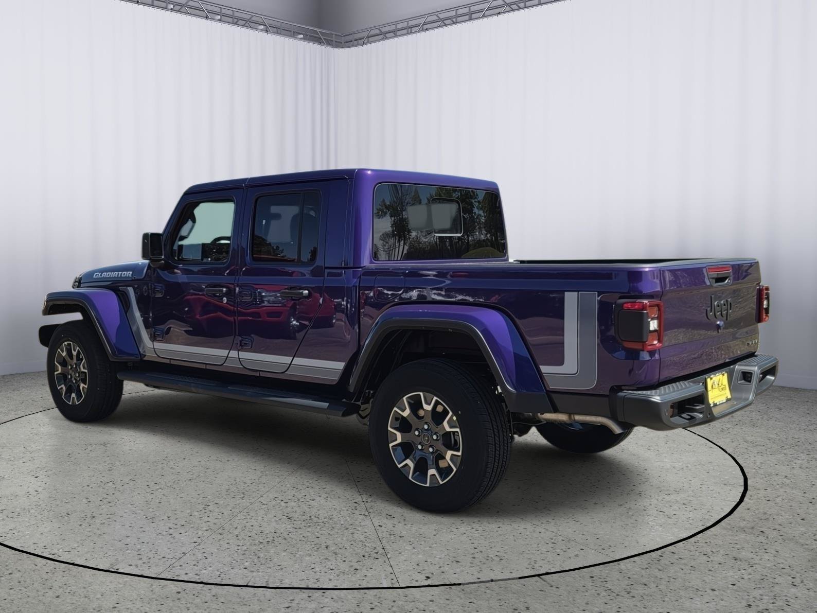 New 2026 Jeep Gladiator Sport AWD/4WD image 4