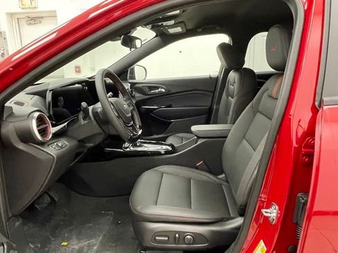 New 2026 Chevrolet Trax RS w/ Driver Confidence Package image 8