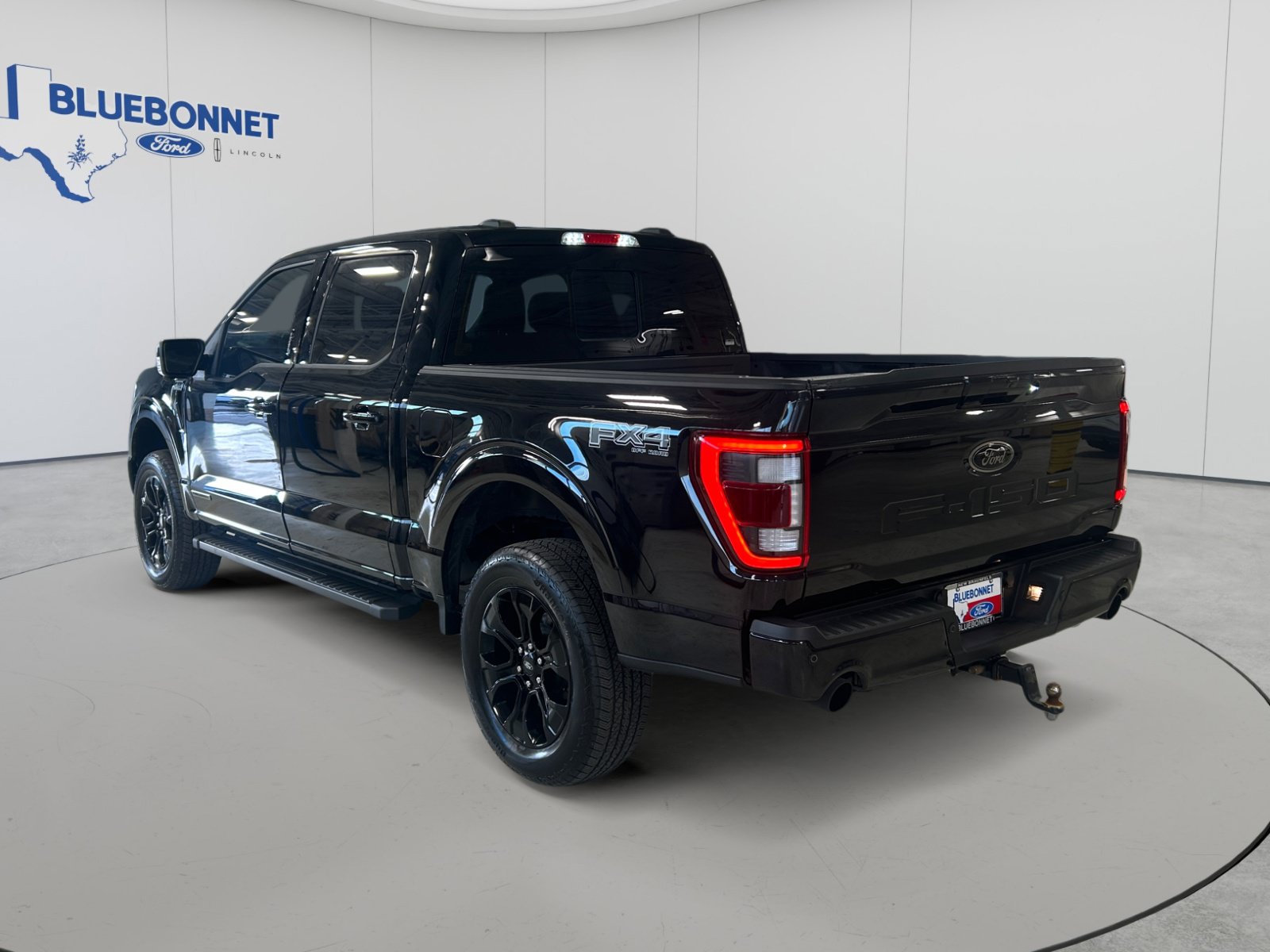 Used 2023 Ford F150 Lariat w/ Equipment Group 502A High AWD/4WD image 7