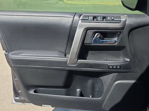 Used 2023 Toyota 4Runner Limited AWD/4WD image 24