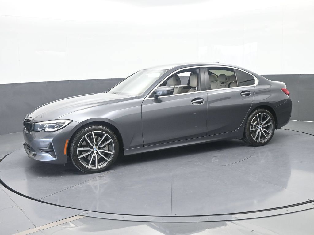 Used 2020 BMW 330i Sedan w/ Convenience Package RWD image 2
