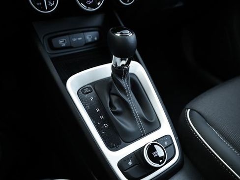 New 2026 Hyundai Venue SEL image 15