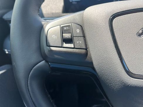 Used 2025 Ford Mustang Mach-E Premium AWD/4WD image 28