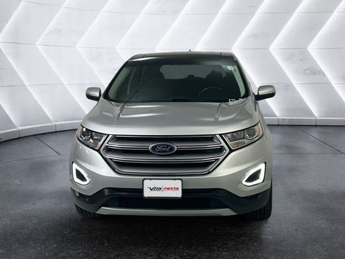 Used 2018 Ford Edge Titanium w/ Equipment Group 301A AWD/4WD image 2
