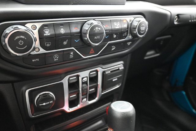 Used 2019 Jeep Wrangler Unlimited Sport S AWD/4WD image 30