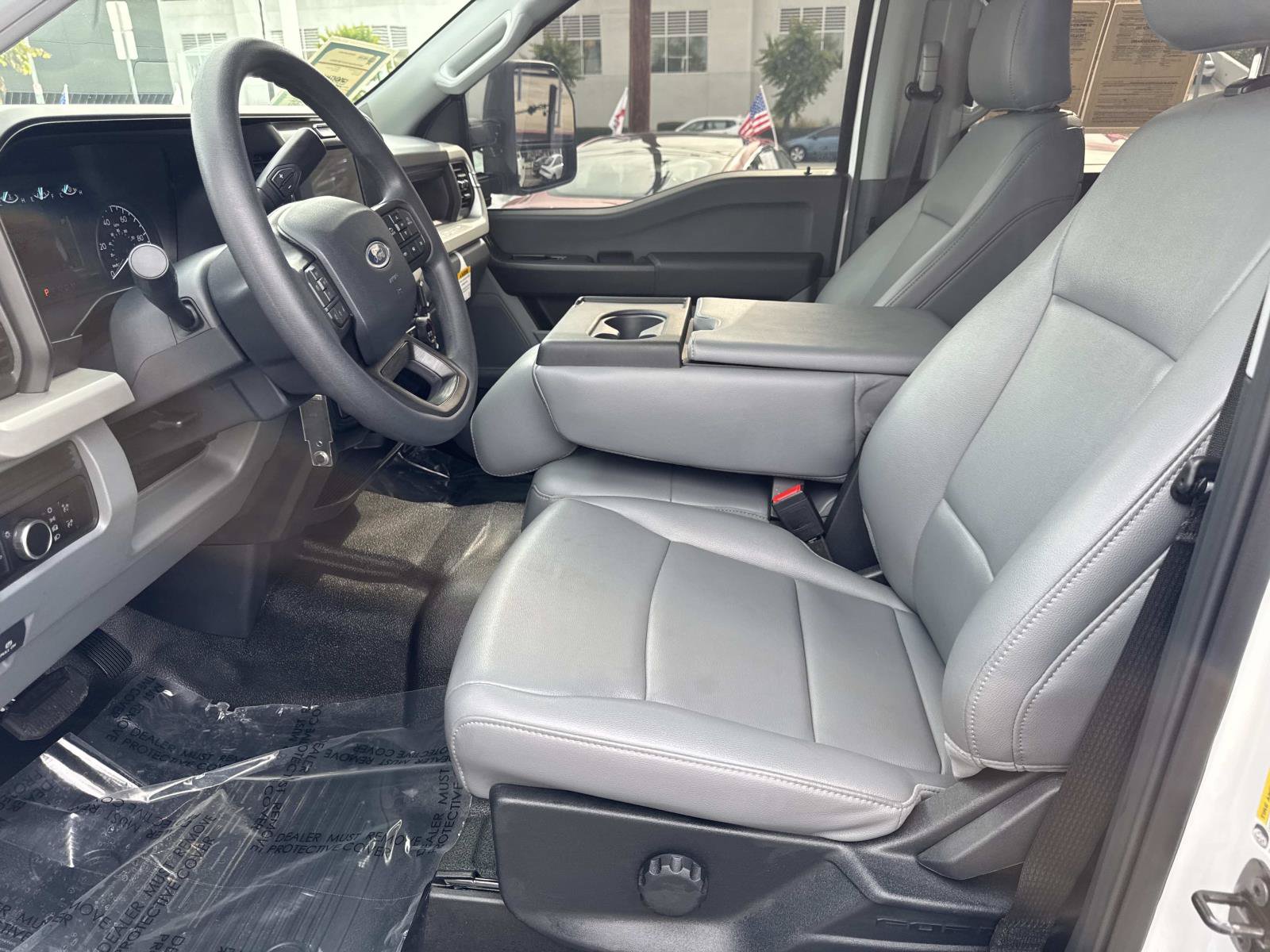 Used 2025 Ford F250 XL AWD/4WD image 14
