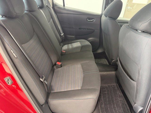 Used 2020 Nissan Leaf SV w/ Protection Package FWD image 24
