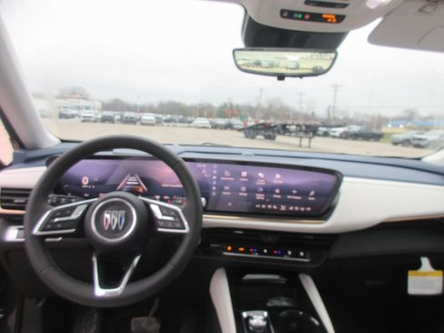 New 2026 Buick Envision Avenir image 16