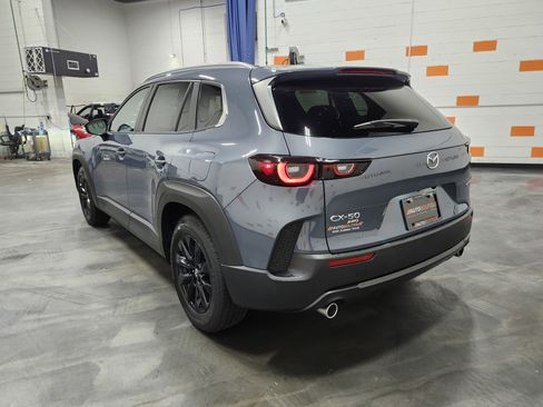 Used 2023 MAZDA CX-50 2.5 S w/ Preferred Plus Pkg image 16