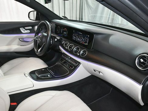 Used 2022 Mercedes-Benz E 450 4MATIC Sedan w/ Night Package image 58