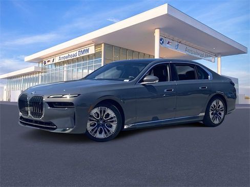 New 2025 BMW i7 xDrive60 image 24