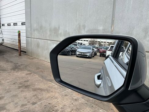 Used 2025 Hyundai Palisade SEL image 20